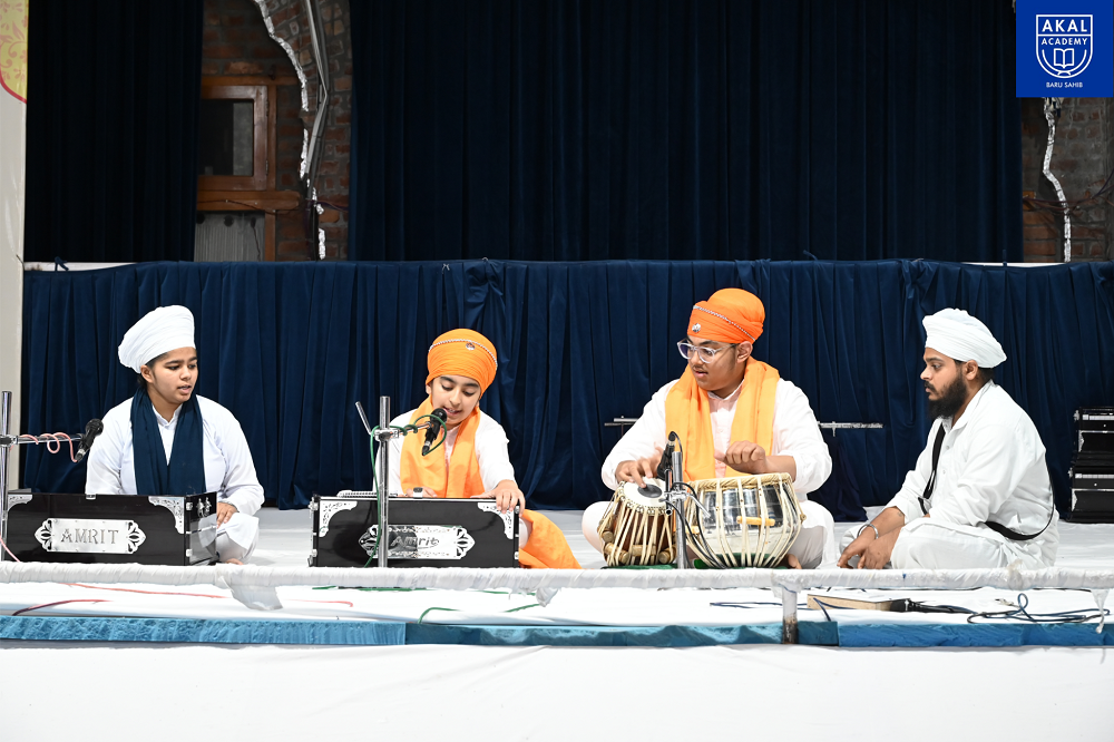  International Campers AttenSpecial Mid-Session Ceremony at Darbar Sahib, Baru Sahib
