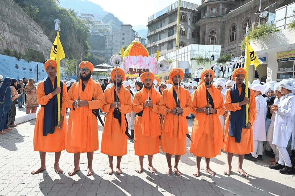 Nagar Kirtan 356th GuruPurab Shri Guru Nanak Dev Ji Gallery Image