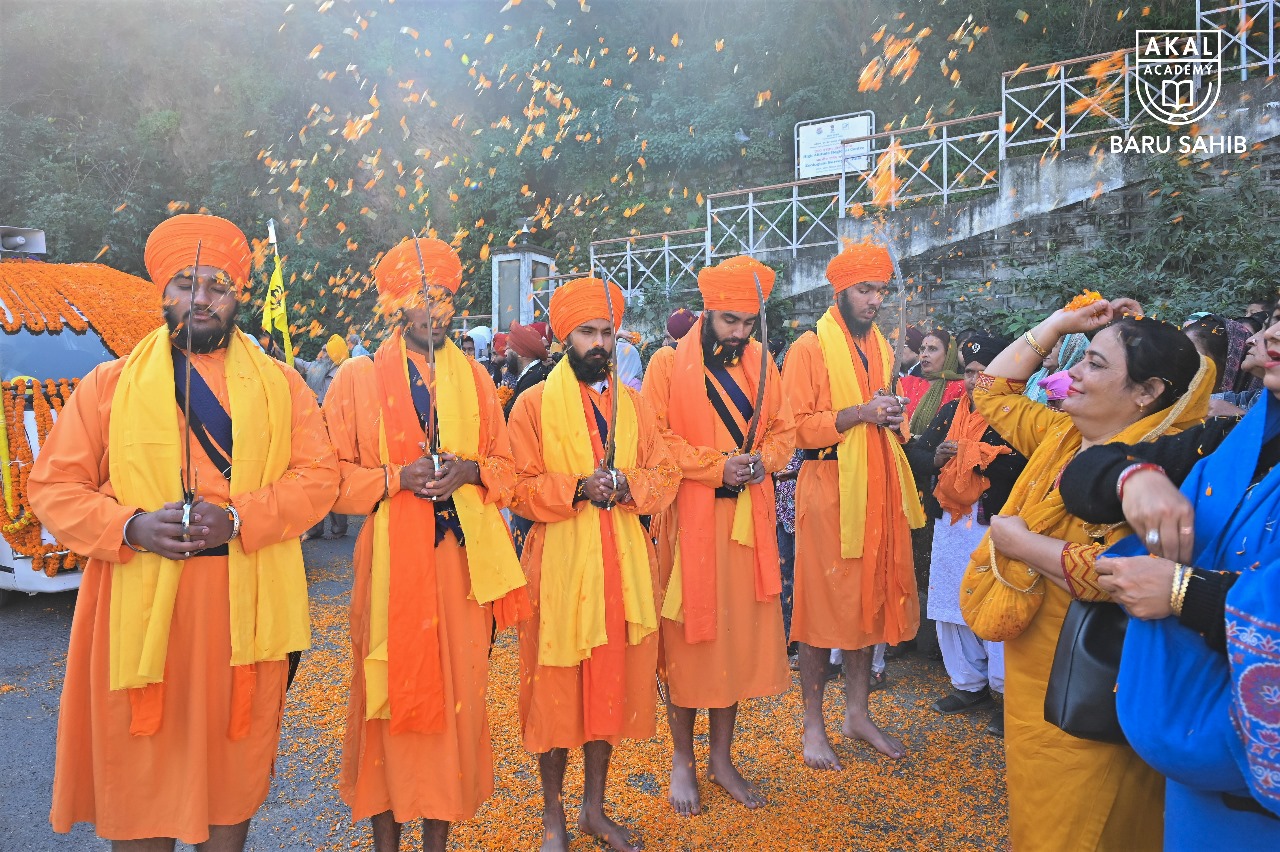 350th Shaheedi Shatabdi of Shri Guru Tegh Bahadur Sahib, Nagar Kirtan from Gurdwara Shri Baru Sahib to Gurdwara Shri Sis Ganj Sahib, Anand pur Sahib Gallery Image