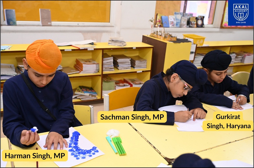 Vegetable & Cotton Painting Competition. Gallery Image