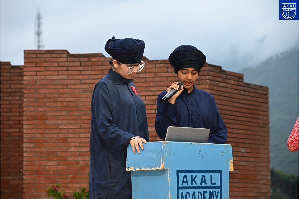 Discovery Science Quiz at Akal Academy, Baru Sahib Gallery Image